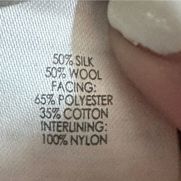 Victoria Beckham - Picture 7 of 8